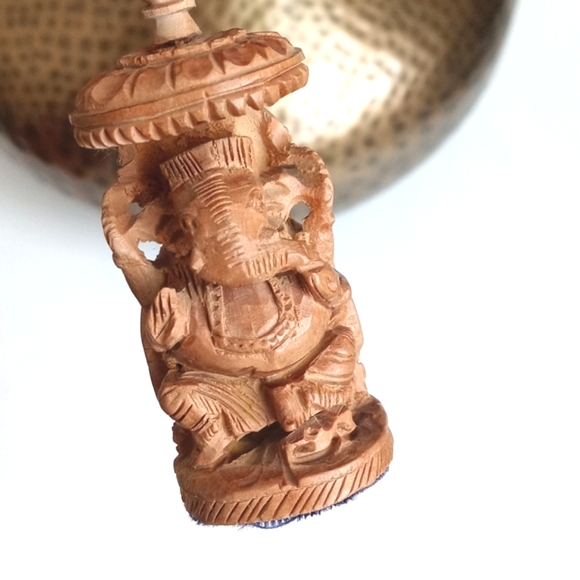 Sandalwood Hand Carved Antique Wooden 3” Elephant (Ganesh) Figurine from India - Picture 7 of 13